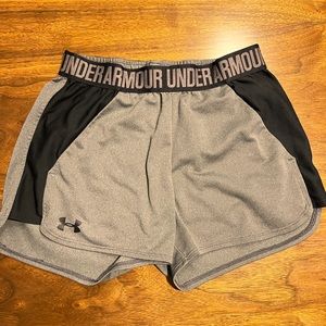 Under Armour, Xs